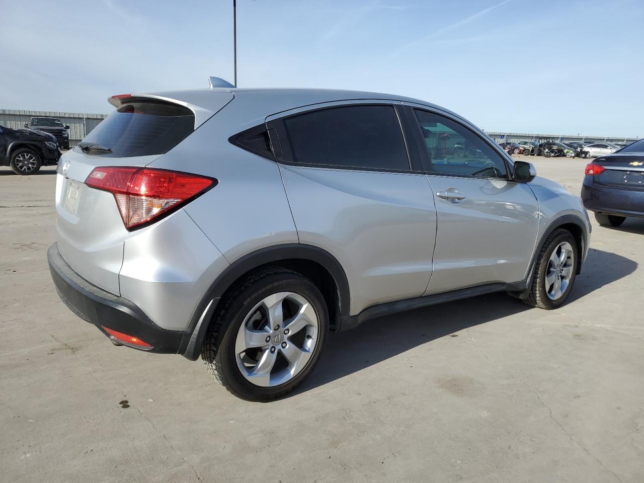 VIN 3CZRU5H35GM713159 2016 HONDA HR-V no.3