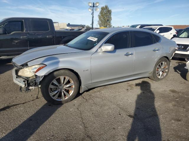 Sedans INFINITI M35 2012 Srebrny