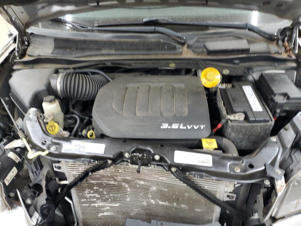 2015 Dodge Caravan - Image 12