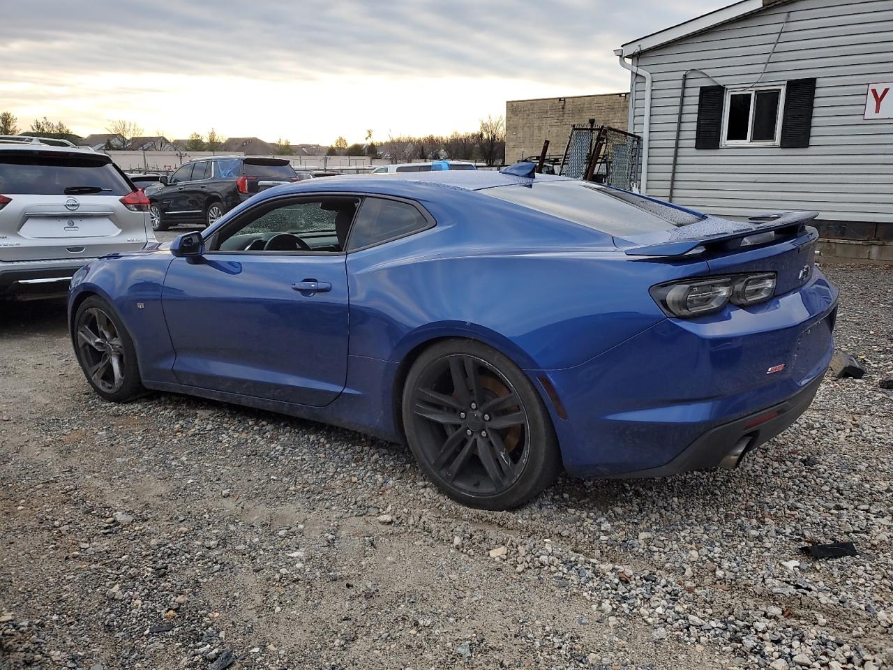 2019 Chevrolet Camaro - Image 2
