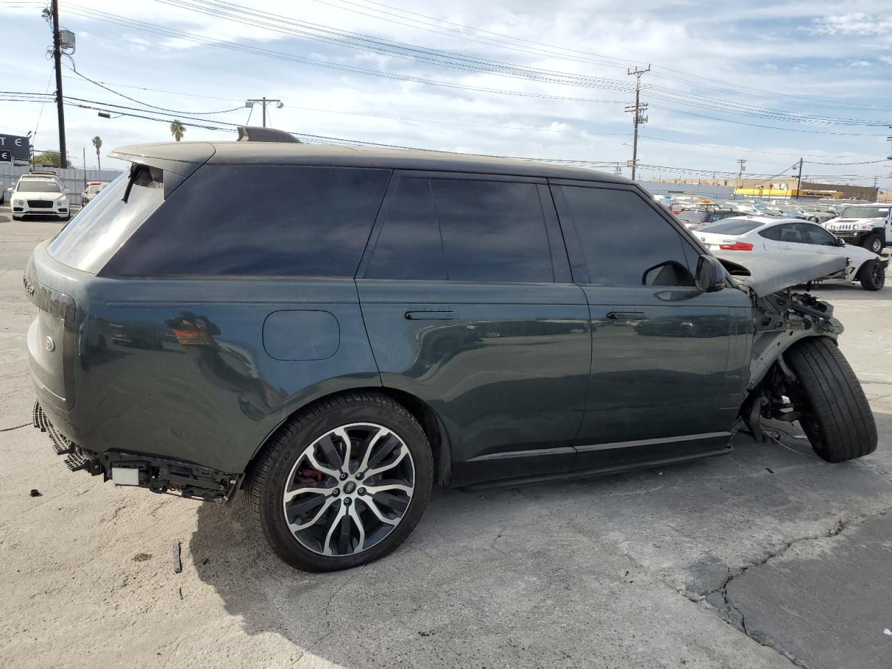 2023 Land Rover Range Rover - Image 3