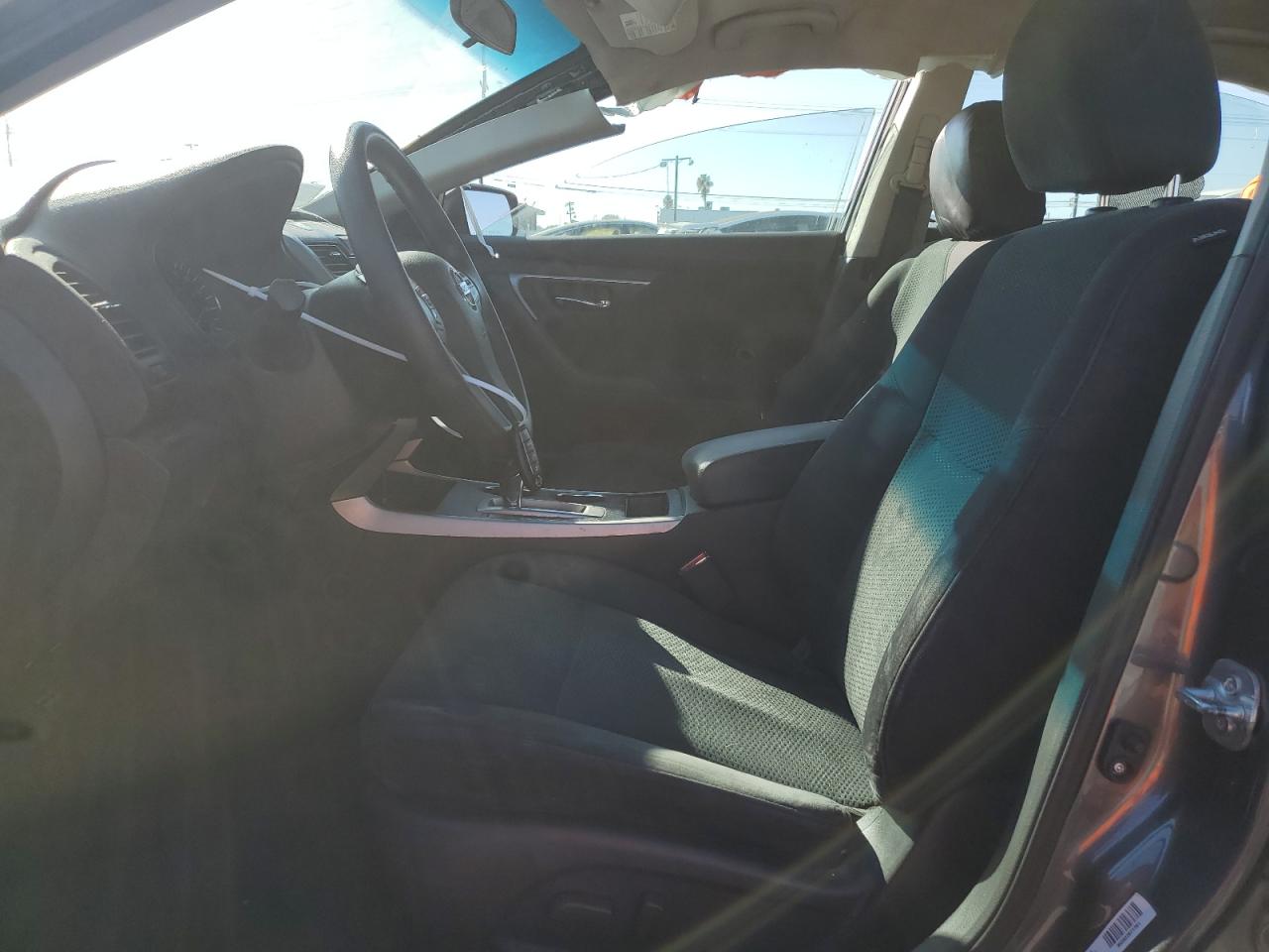 2015 Nissan Altima - Image 7