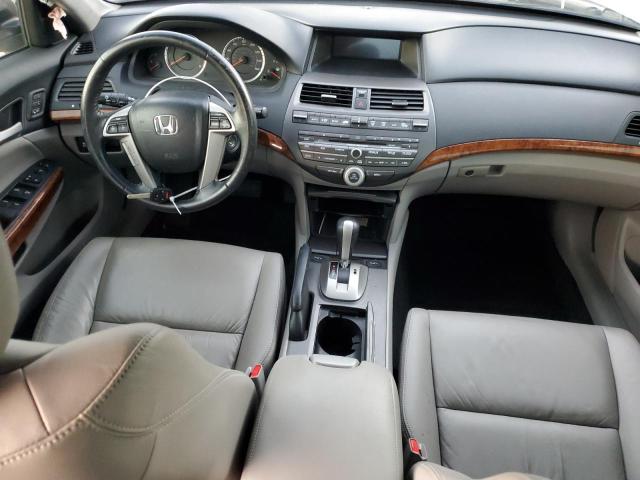 Седани HONDA ACCORD 2012 Сріблястий