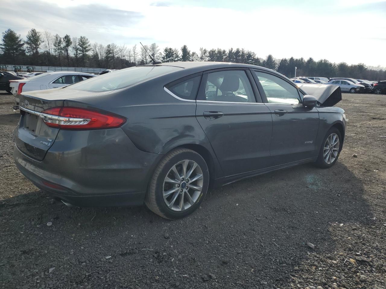 VIN 3FA6P0LU4HR324056 2017 FORD FUSION no.3