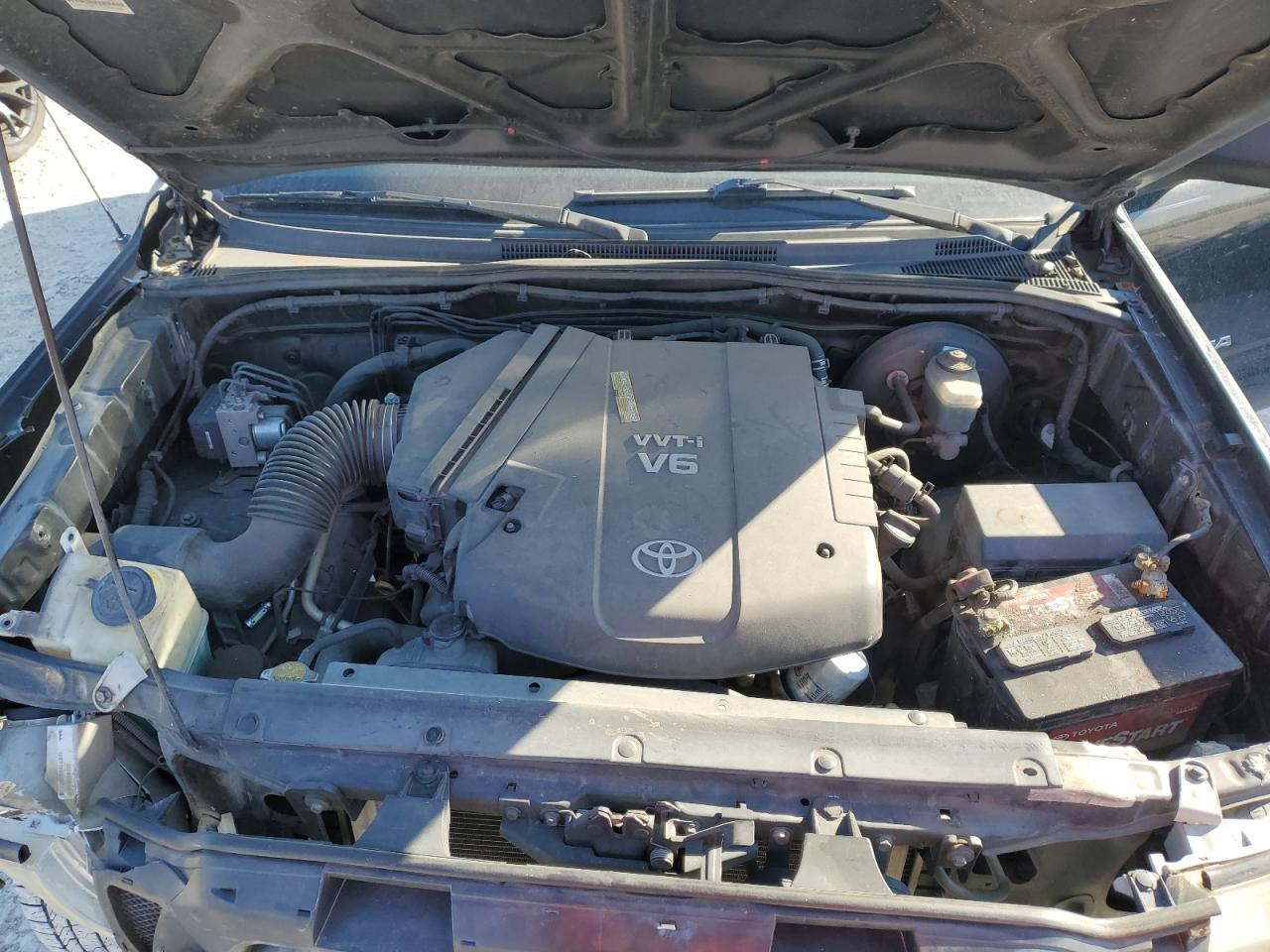 2006 Toyota Tacoma - Image 11