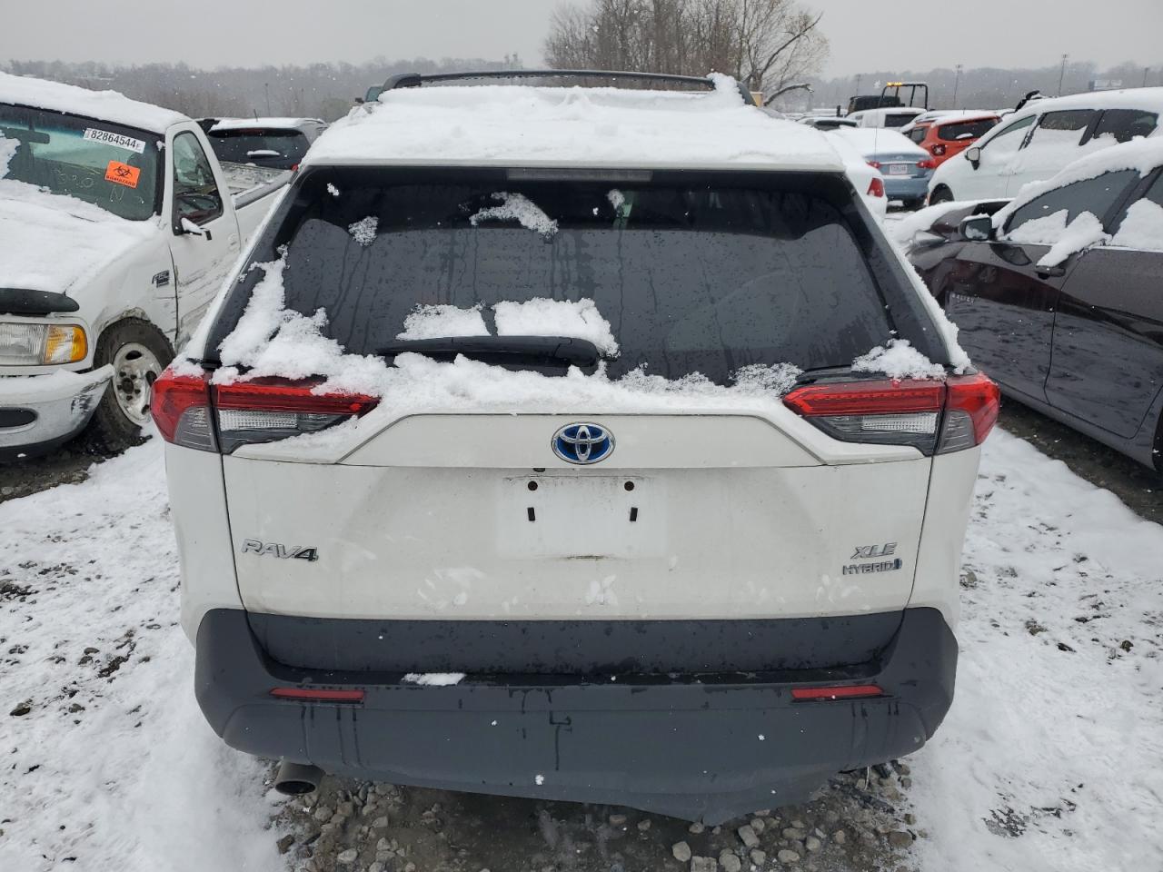 2021 Toyota Rav4 Xle VIN: 4T3R6RFV2MU022189 Lot: 82568954