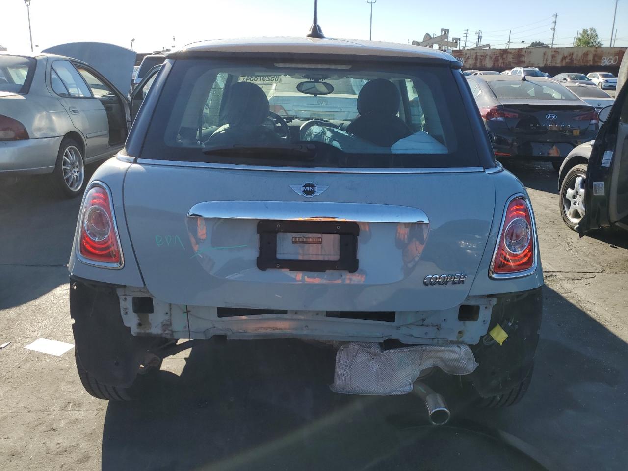 2013 Mini Cooper VIN: WMWSU3C58DT685453 Lot: 85297334