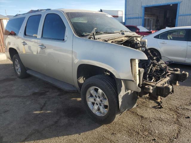  CHEVROLET SUBURBAN 2013 Золотой