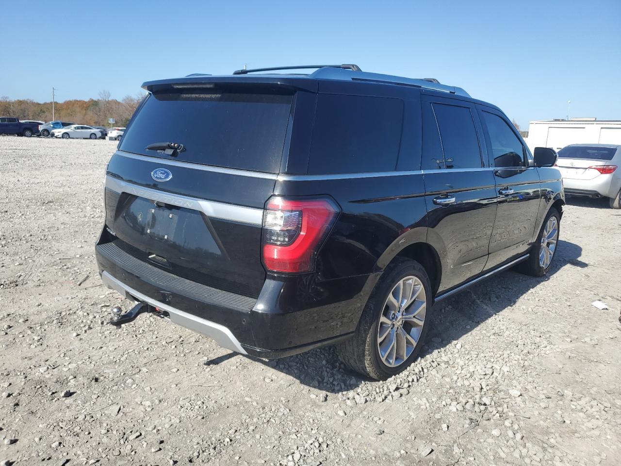 2018 Ford Expedition - Image 3