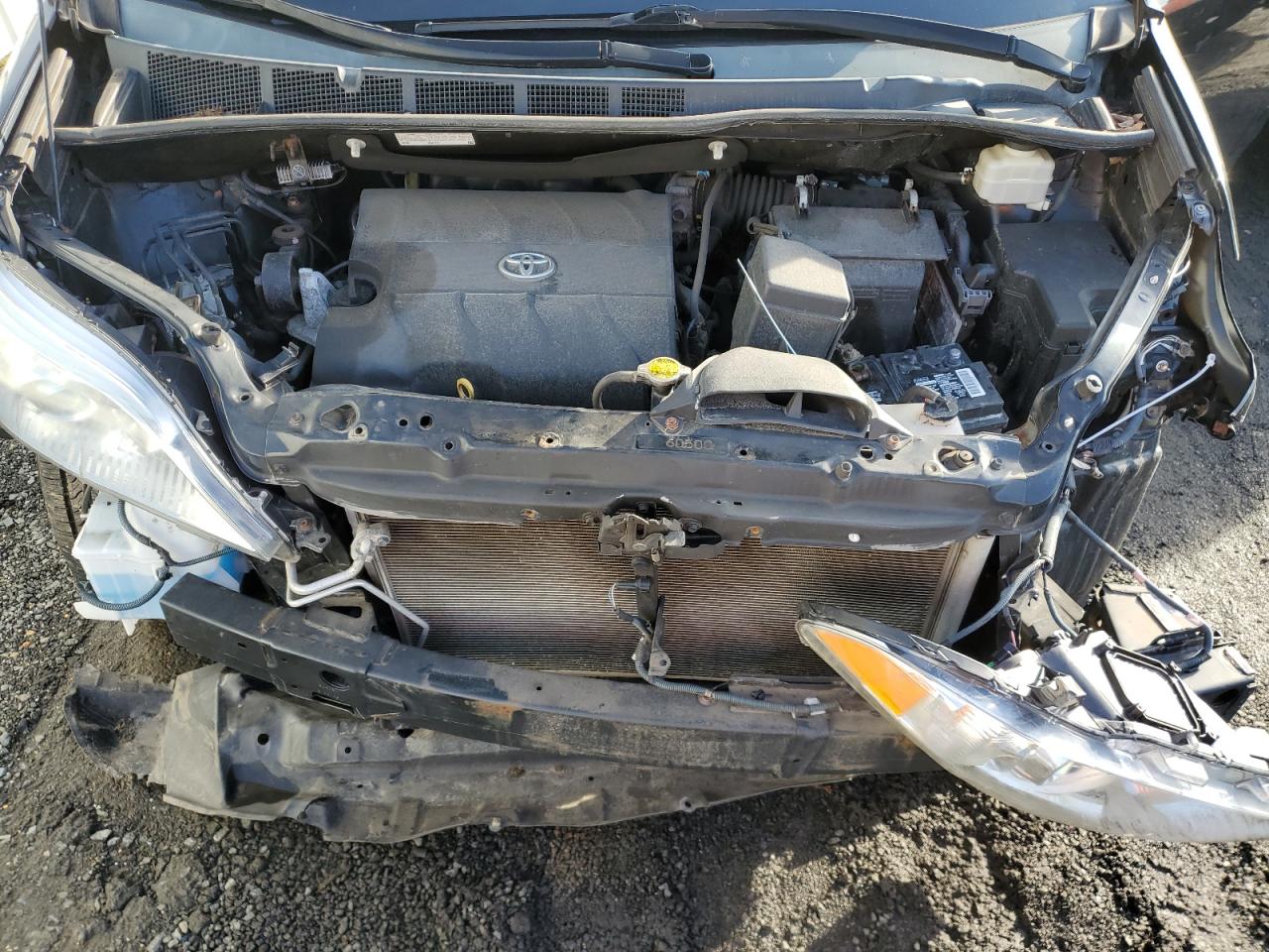 2016 Toyota Sienna VIN: 5TDZK3DCXGS700350 Lot: 83677684