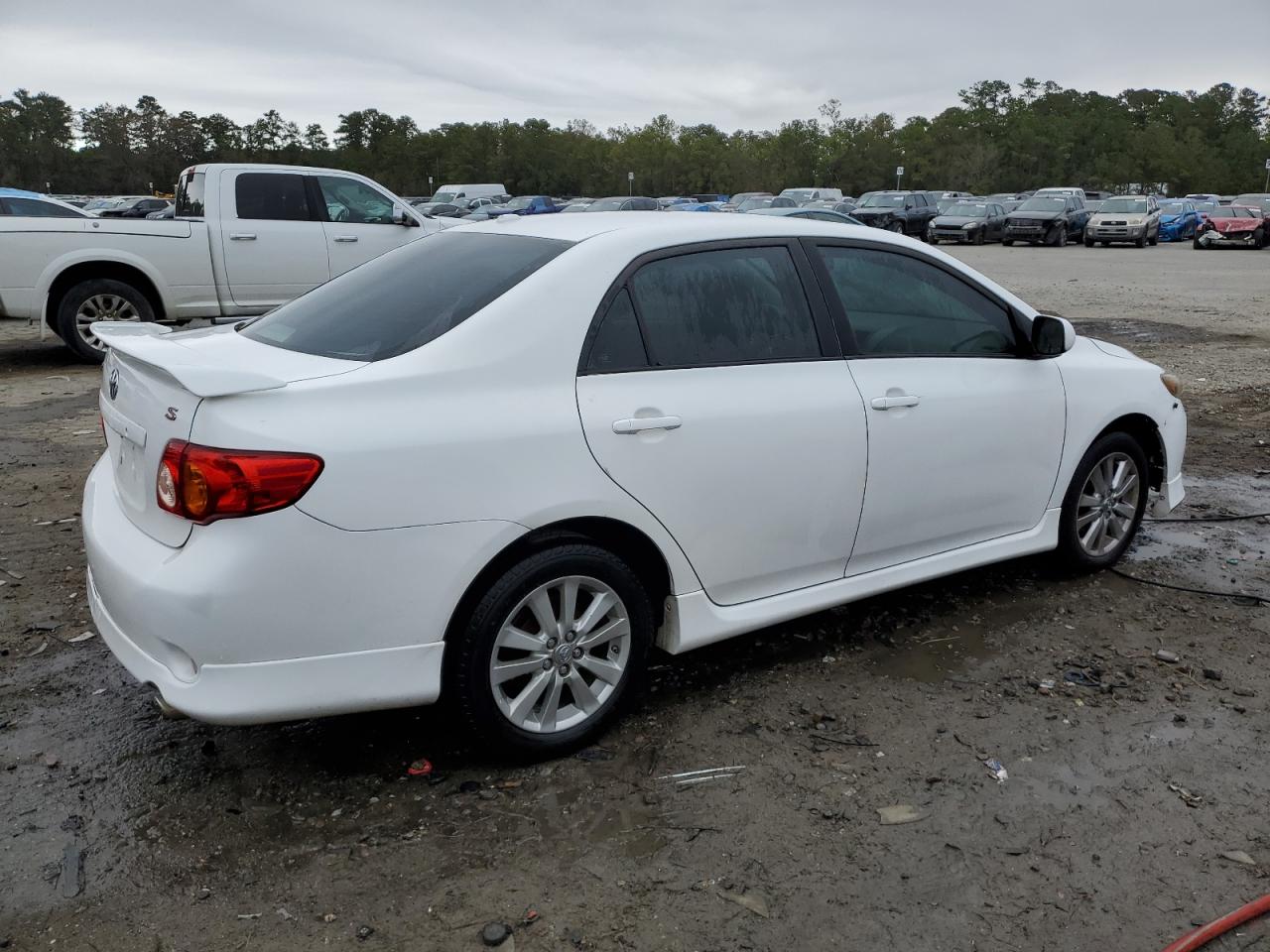 2009 Toyota Corolla - Image 3