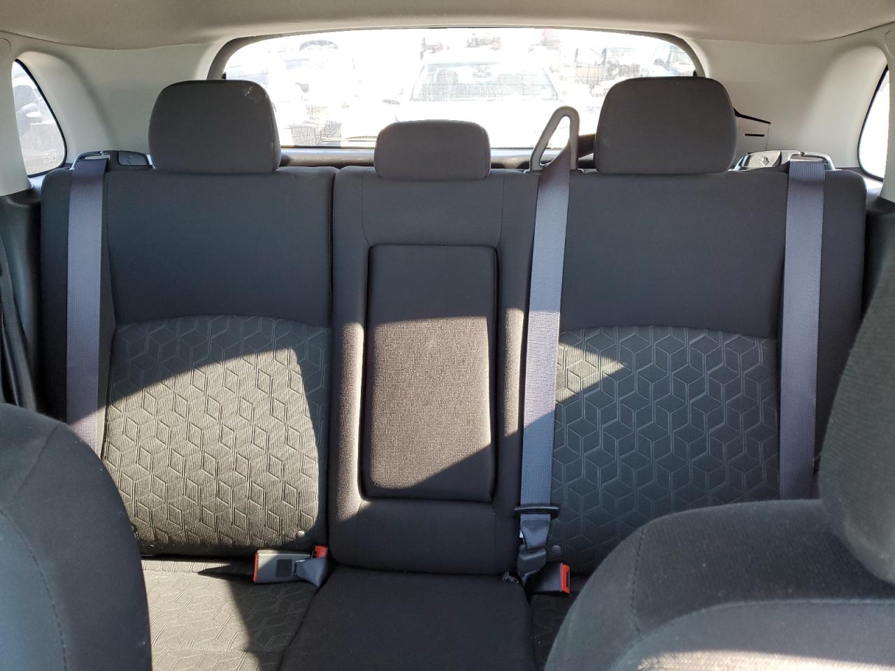 2020 Mitsubishi Outlander - Image 10