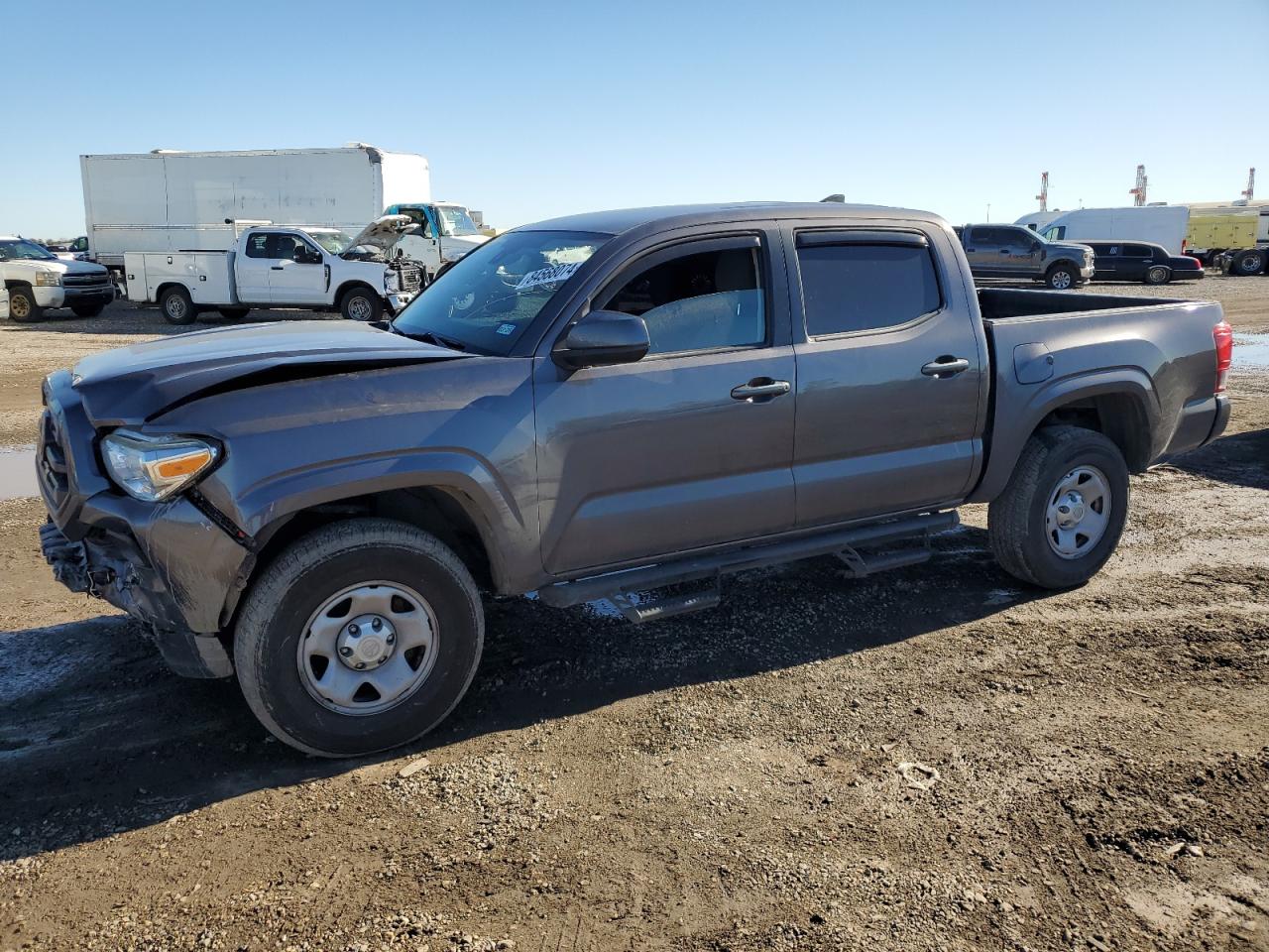 VIN 5TFAX5GN5JX111599 2018 TOYOTA TACOMA no.1