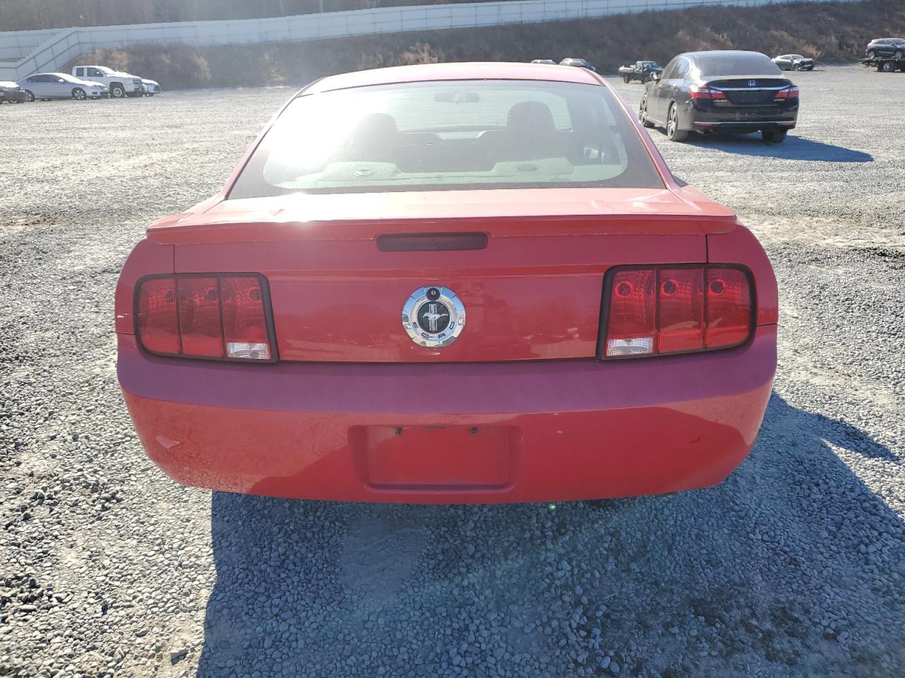 2007 Ford Mustang - Image 6