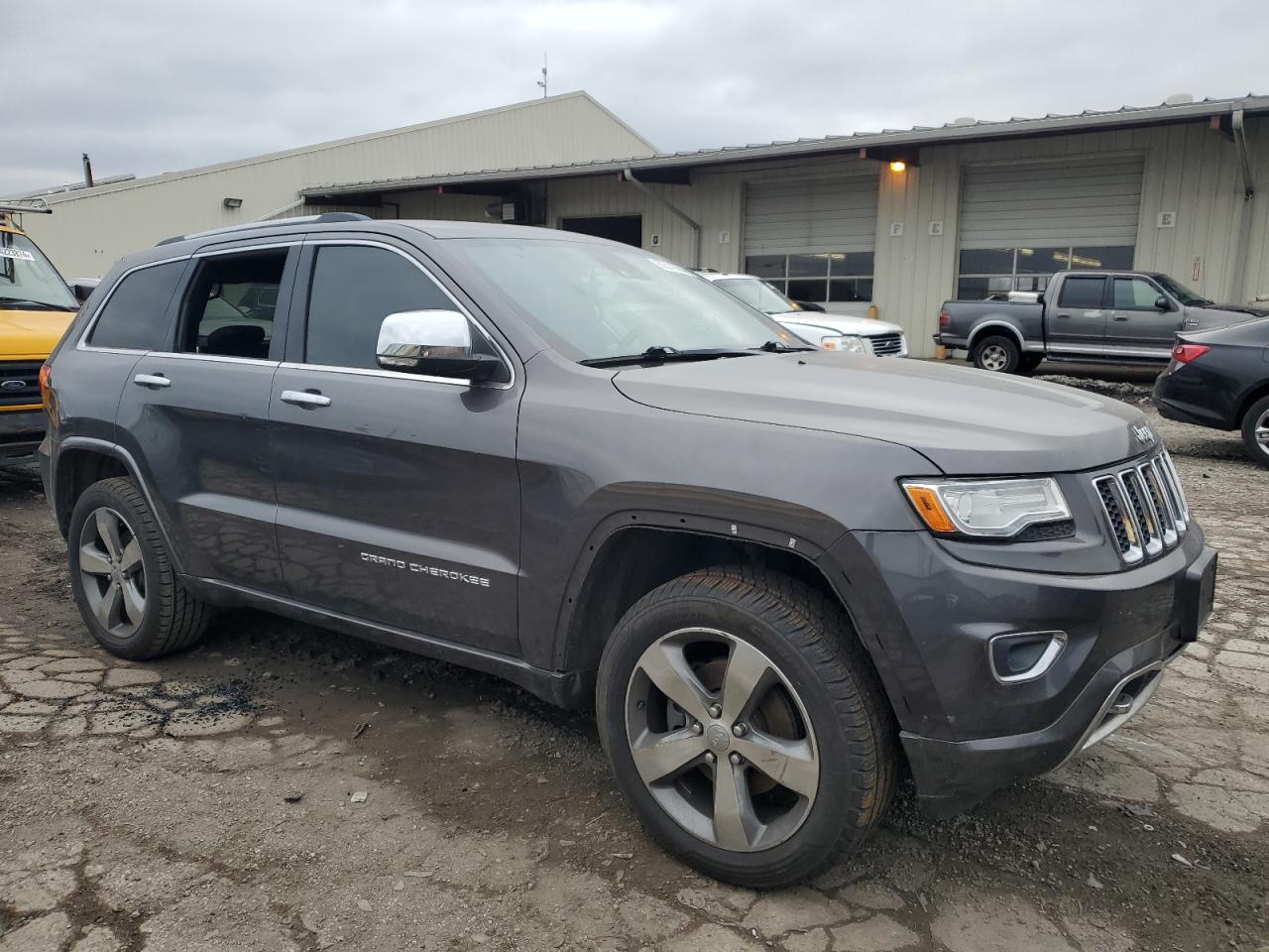 2015 Jeep Grand Cherokee - Image 4