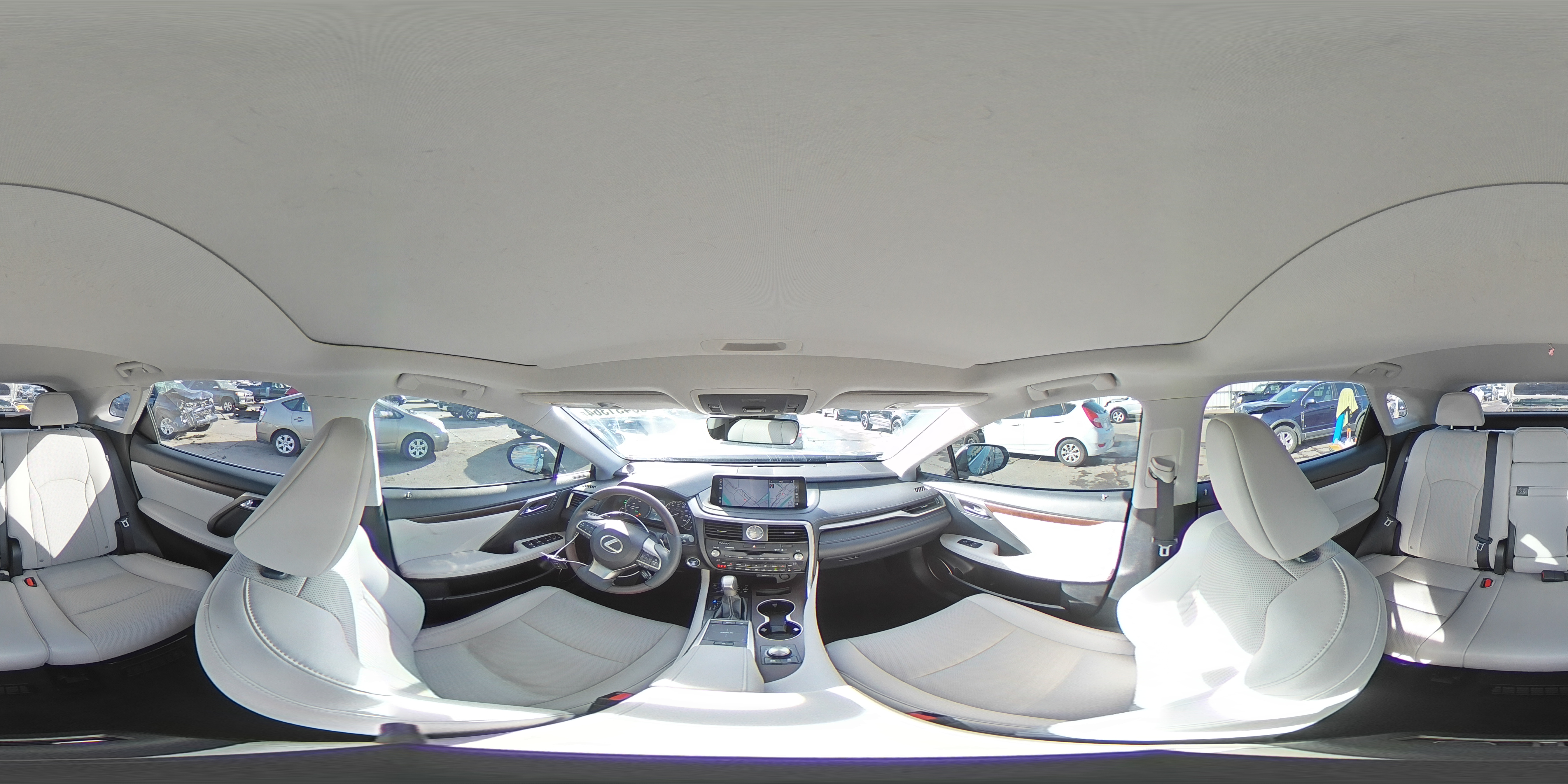 2022 Lexus RX - Image 15