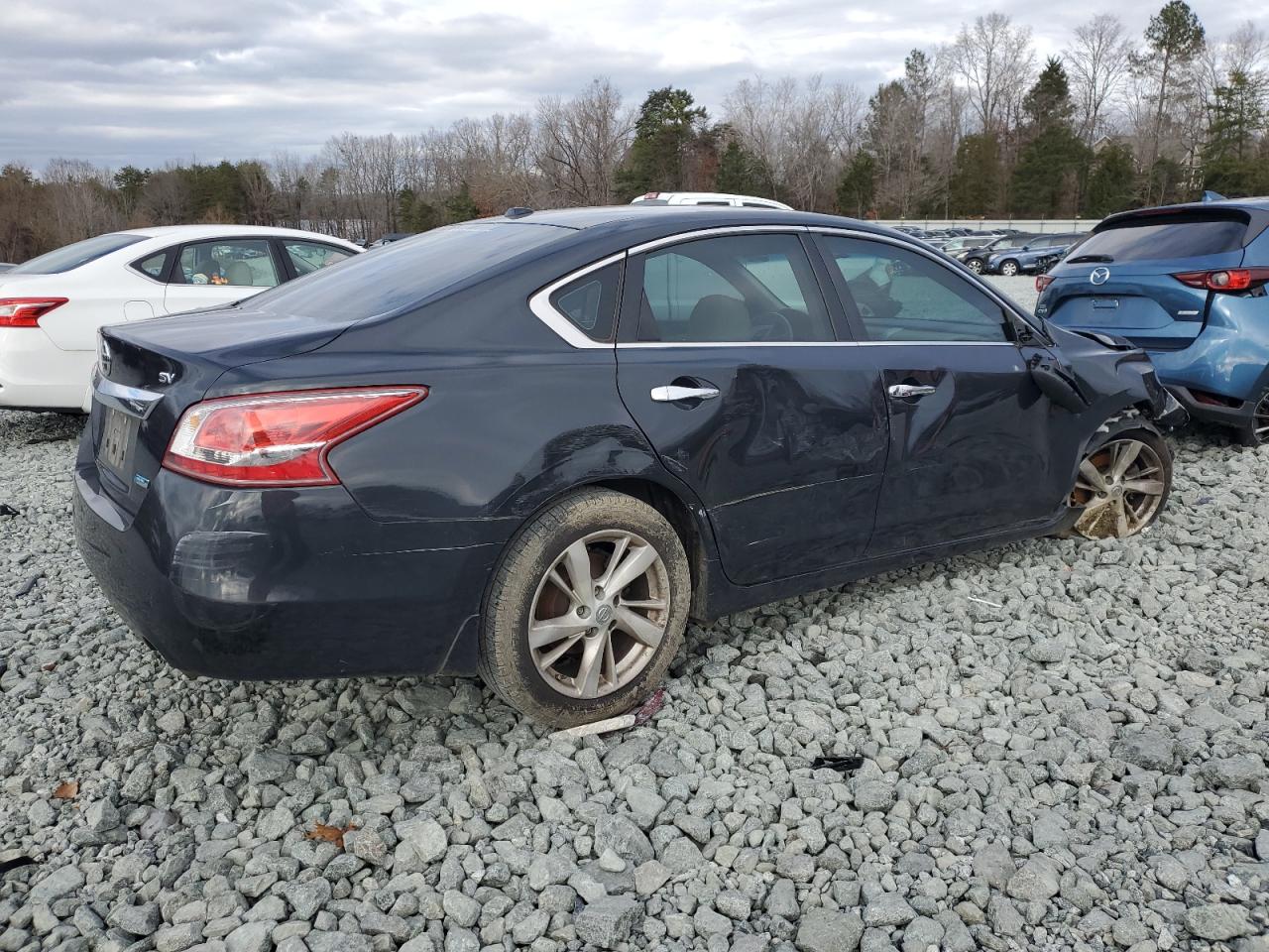 2013 Nissan Altima - Image 3