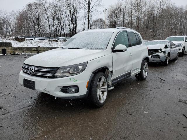  VOLKSWAGEN TIGUAN 2015 Білий