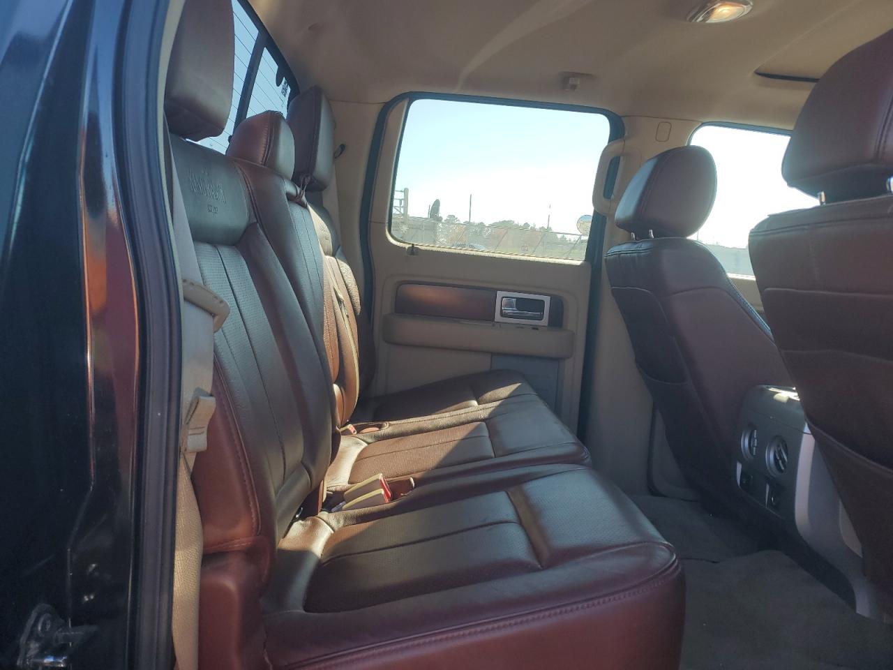 2013 Ford F-150 - Image 10