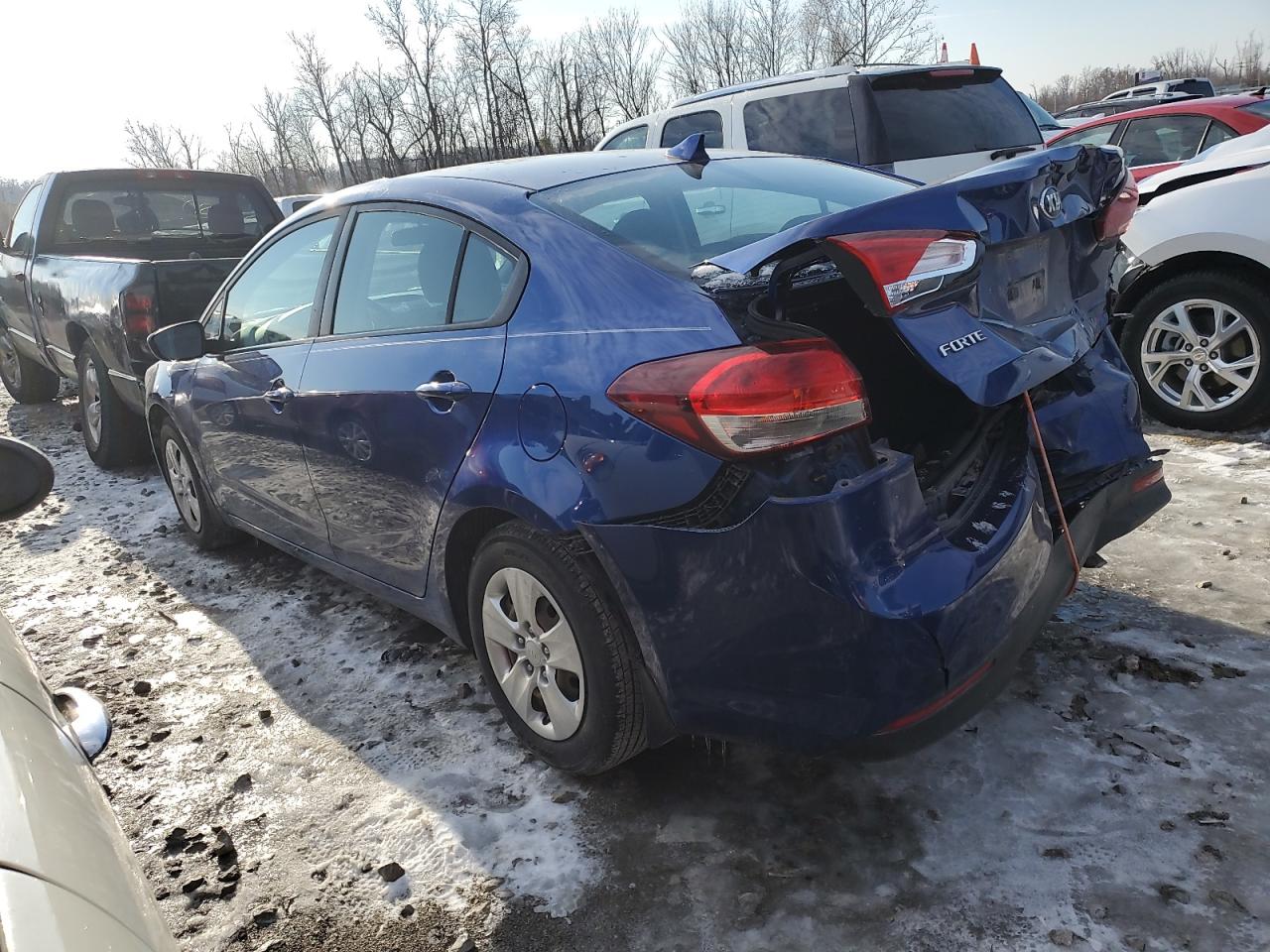 2018 Kia Forte - Image 2
