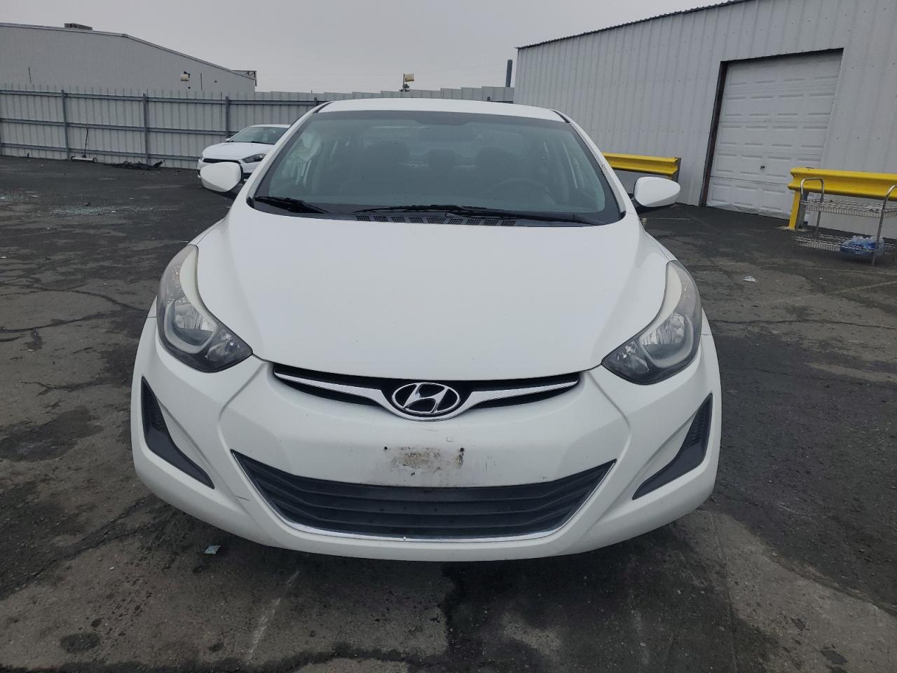 VIN 5NPDH4AE8EH516175 2014 HYUNDAI ELANTRA no.5