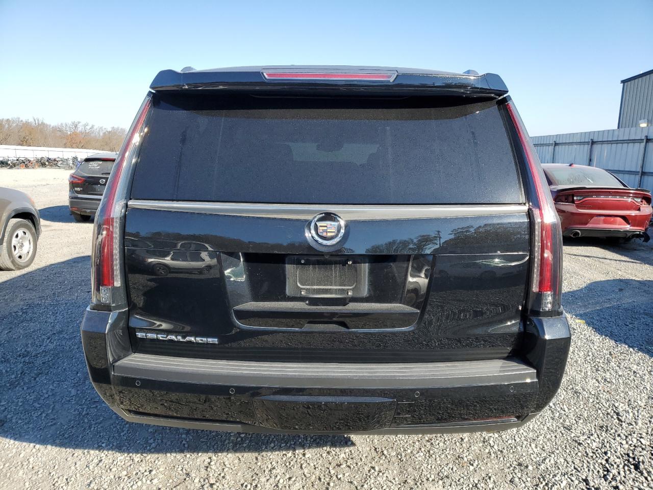 2015 Cadillac Escalade - Image 6