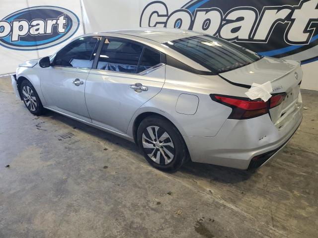  NISSAN ALTIMA 2019 Srebrny