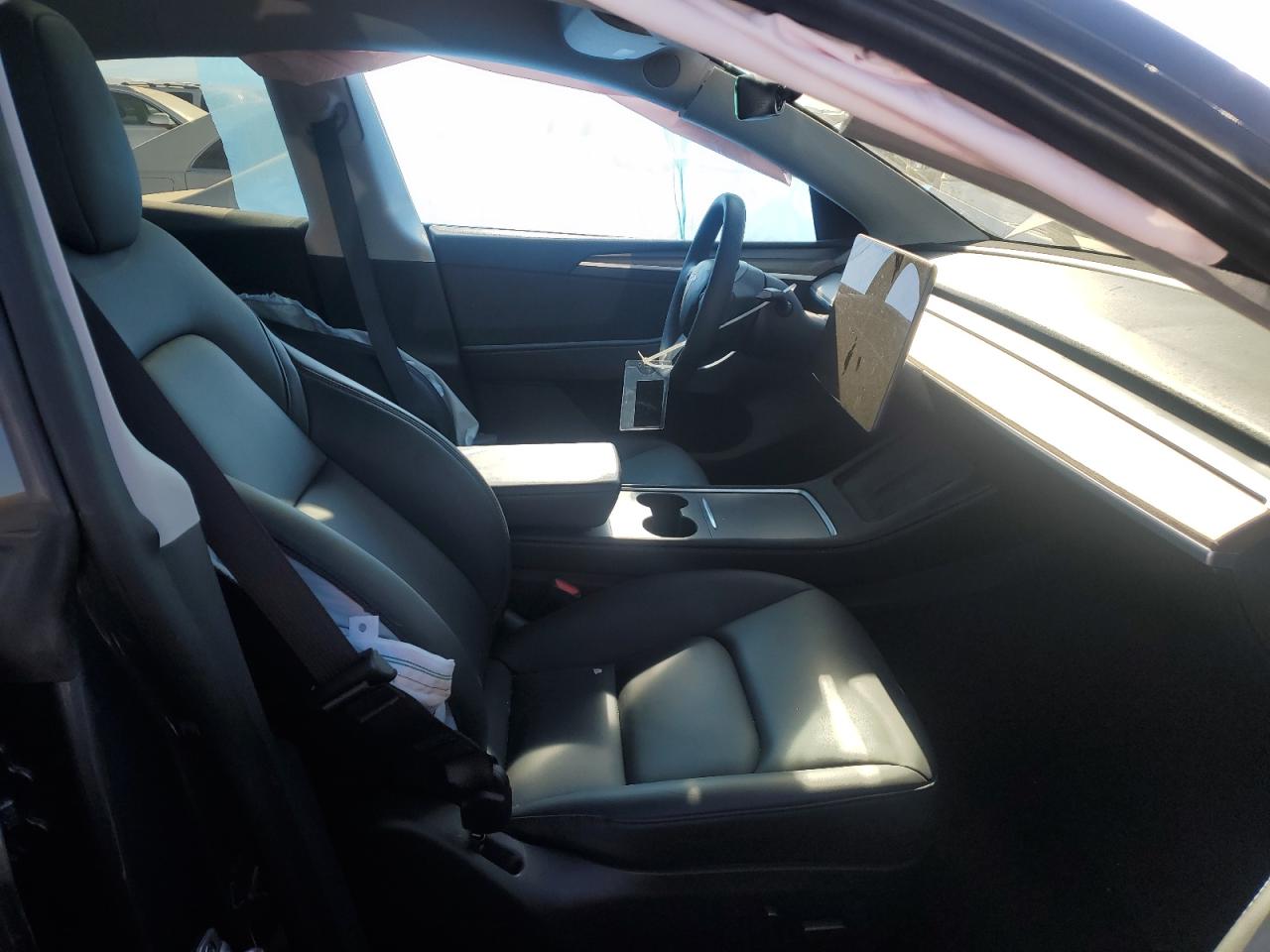 2023 Tesla Model Y VIN: 7SAYGDEE3PA098768 Lot: 84630194