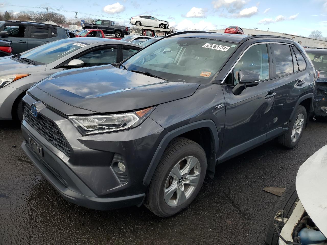 VIN 2T3RWRFV2KW018687 2019 TOYOTA RAV4 no.1