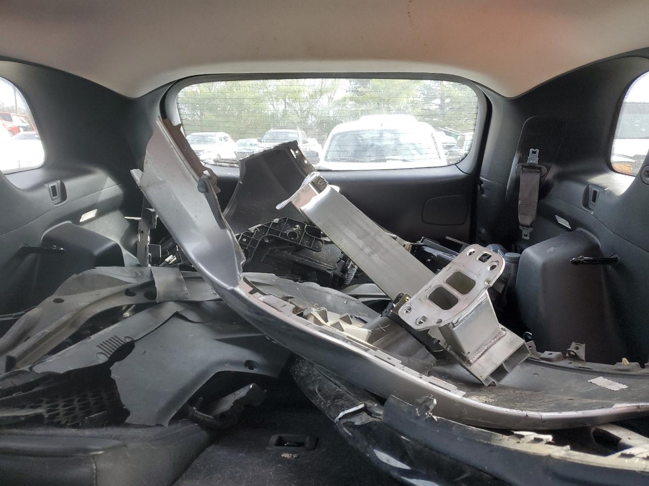 2019 Jeep Grand Cherokee - Image 10