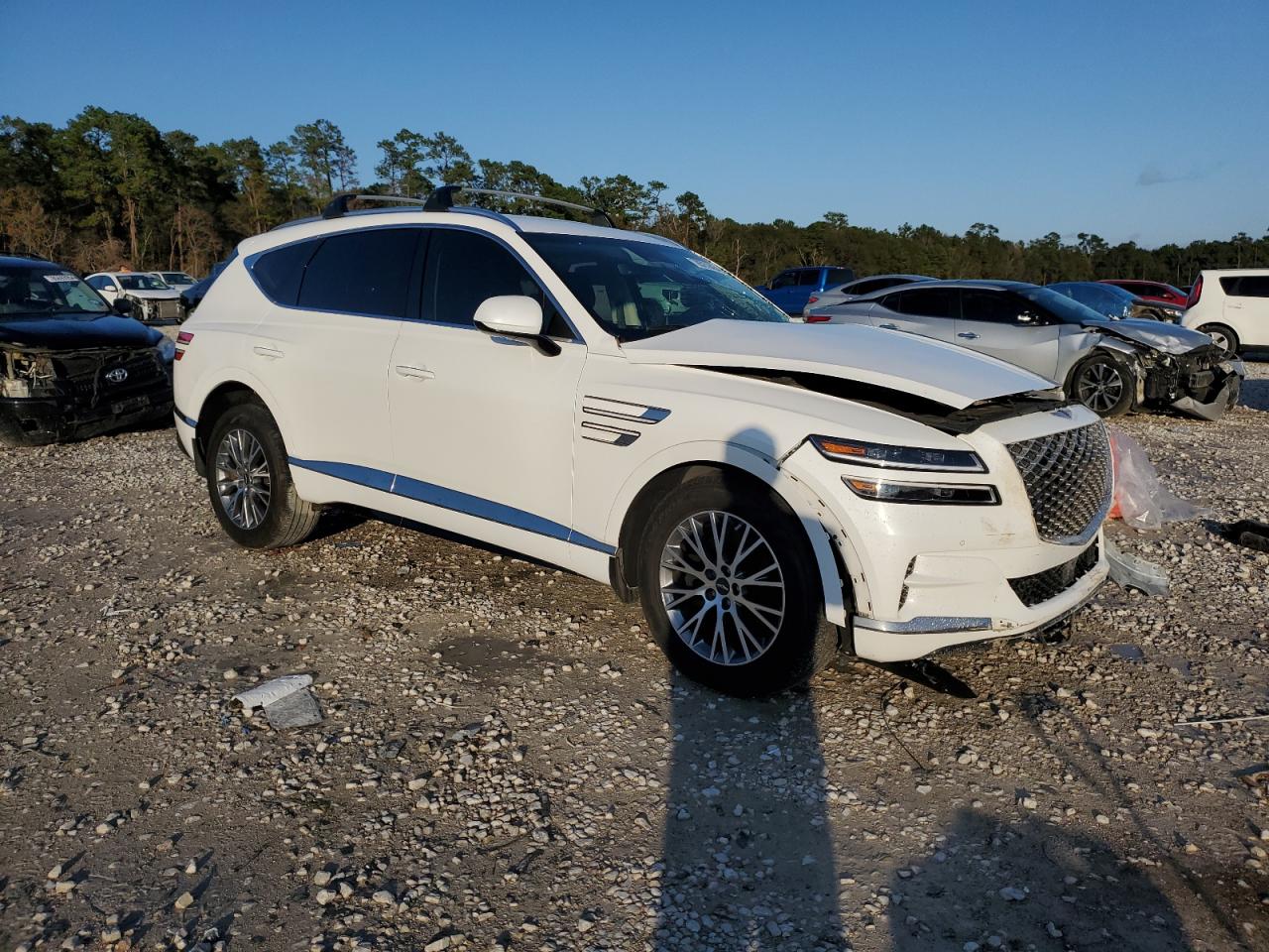 2022 Genesis GV80 - Image 4