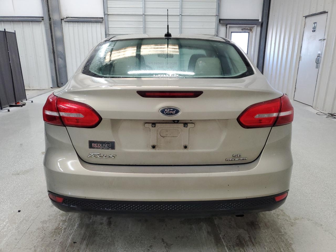 VIN 1FADP3F22GL283619 2016 FORD FOCUS no.6