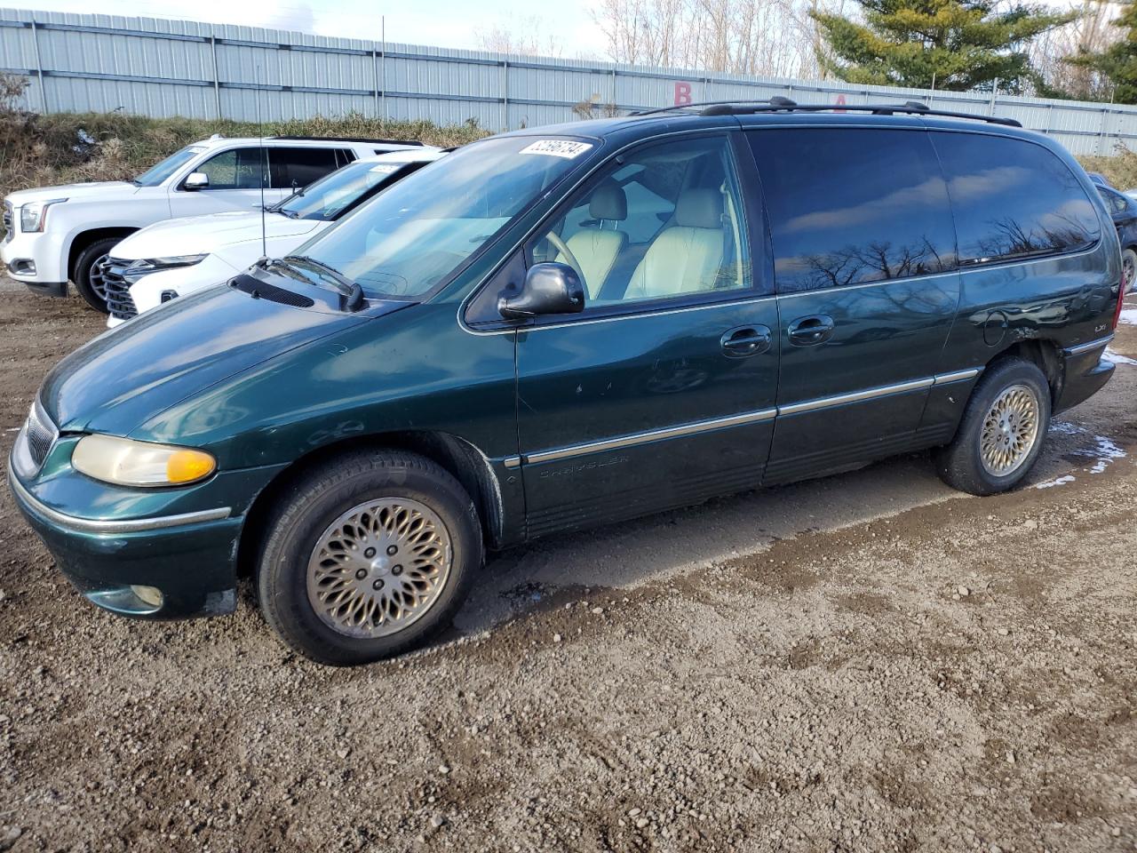 1996 Chrysler Town & Country Lxi იყიდება Davison-ში, MI - Normal Wear