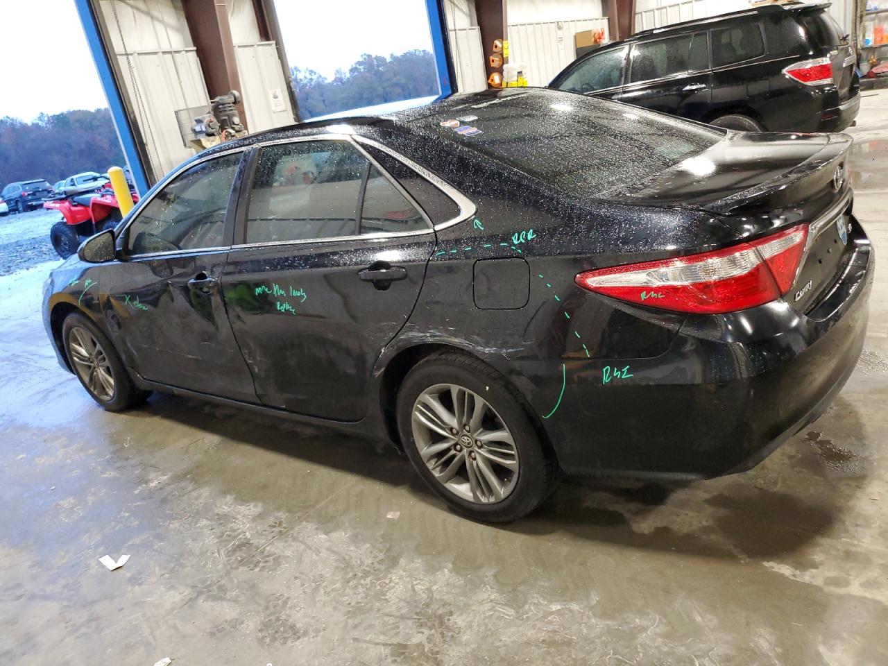 VIN 4T1BF1FK1FU498485 2015 TOYOTA CAMRY no.2