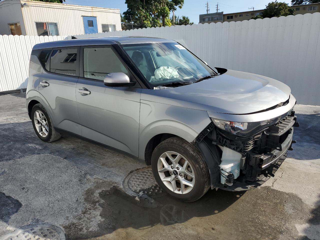 2023 Kia Soul - Image 4