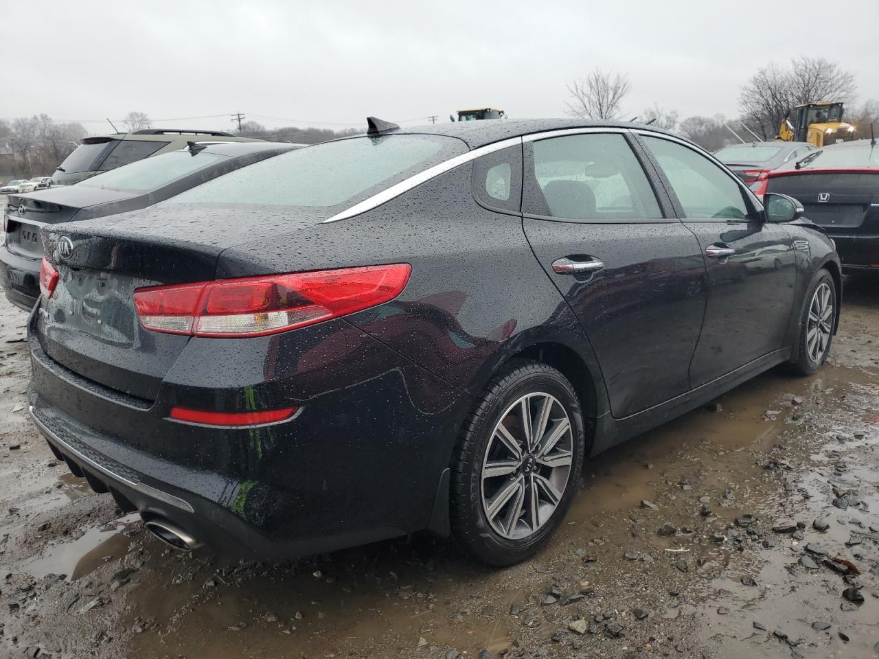 2019 Kia Optima - Image 3