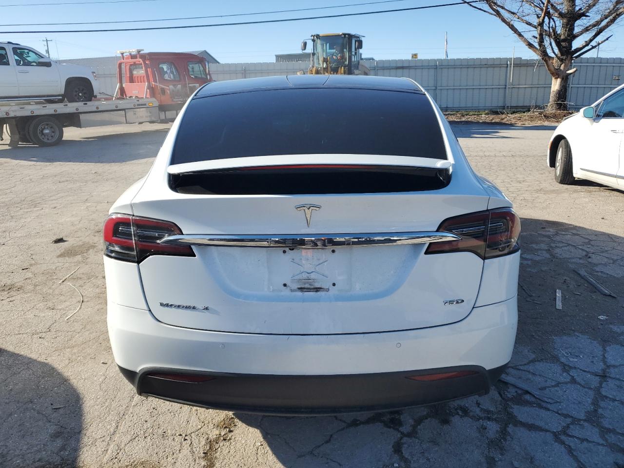 2018 Tesla Model X VIN: 5YJXCDE29JF113665 Lot: 85083944