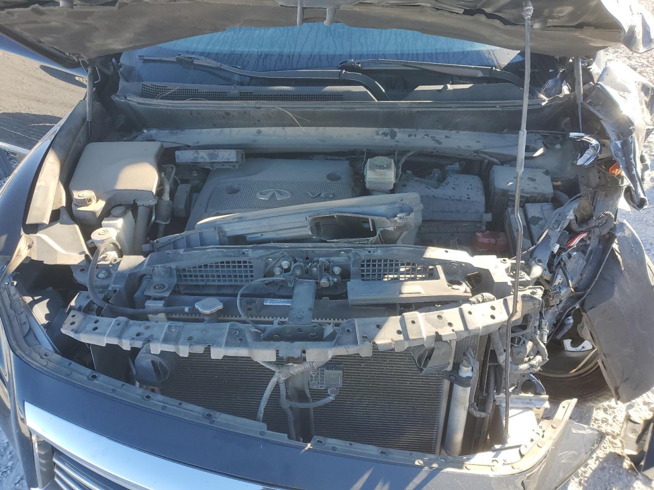 2015 Infiniti QX60 - Image 13