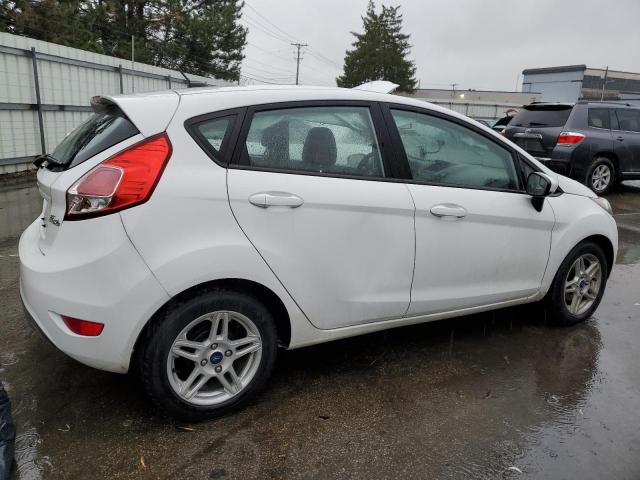  FORD FIESTA 2018 White