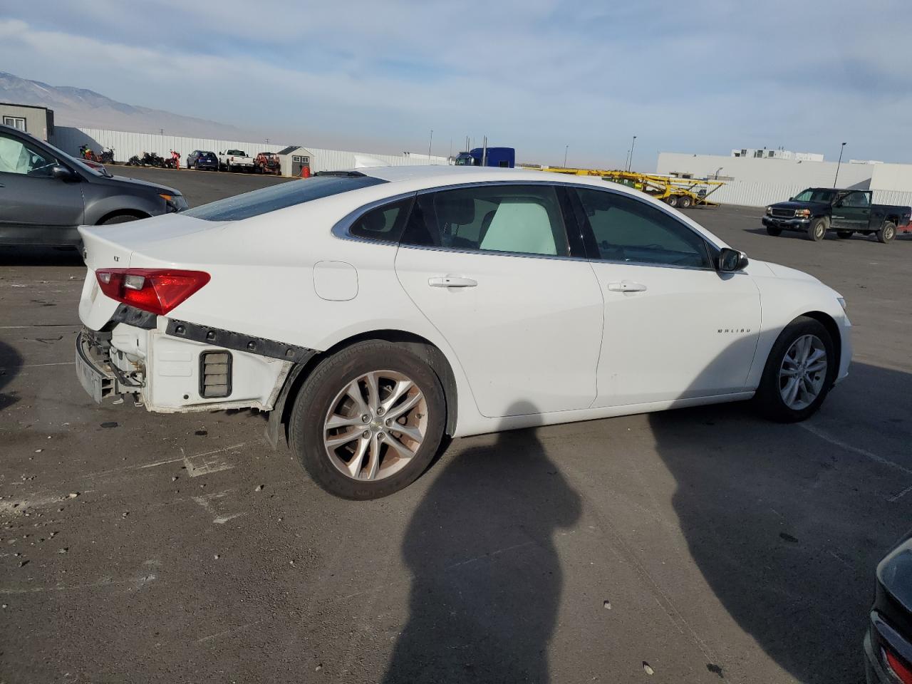 2018 Chevrolet Malibu - Image 3