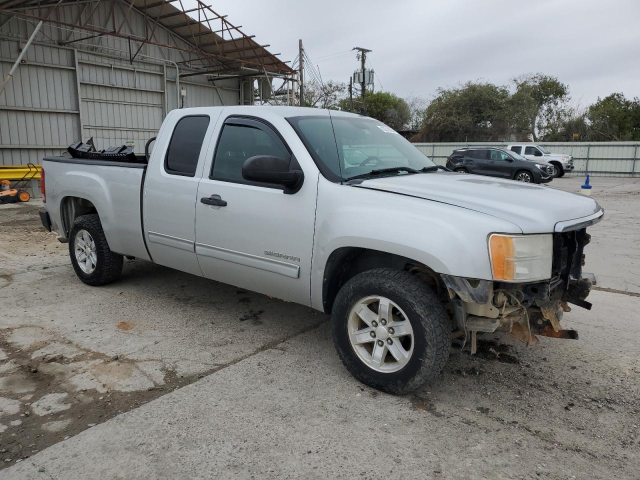 2012 GMC Sierra - Image 4