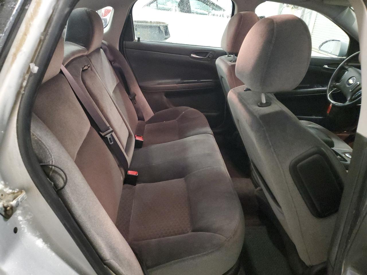 2012 Chevrolet Impala - Image 10