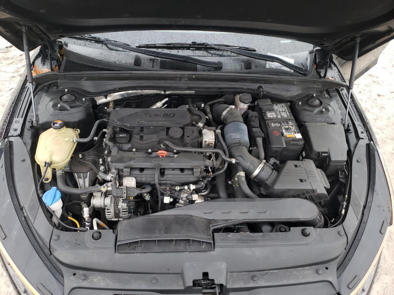 2021 Kia K5 - Image 12