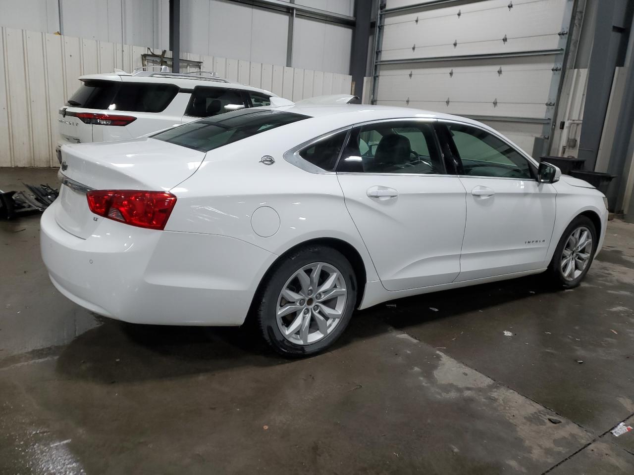 2016 Chevrolet Impala - Image 3