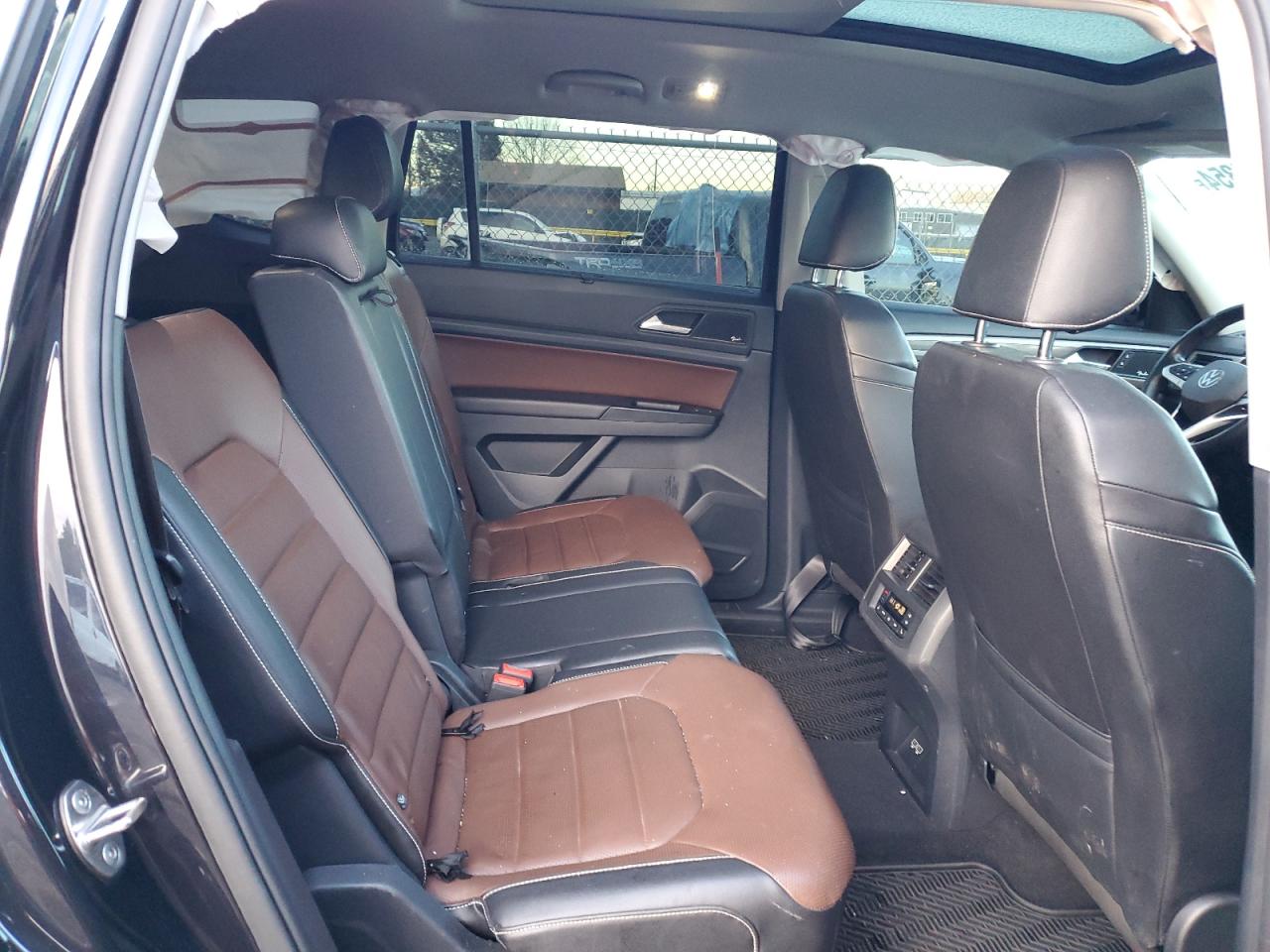 2021 Volkswagen Atlas - Image 10