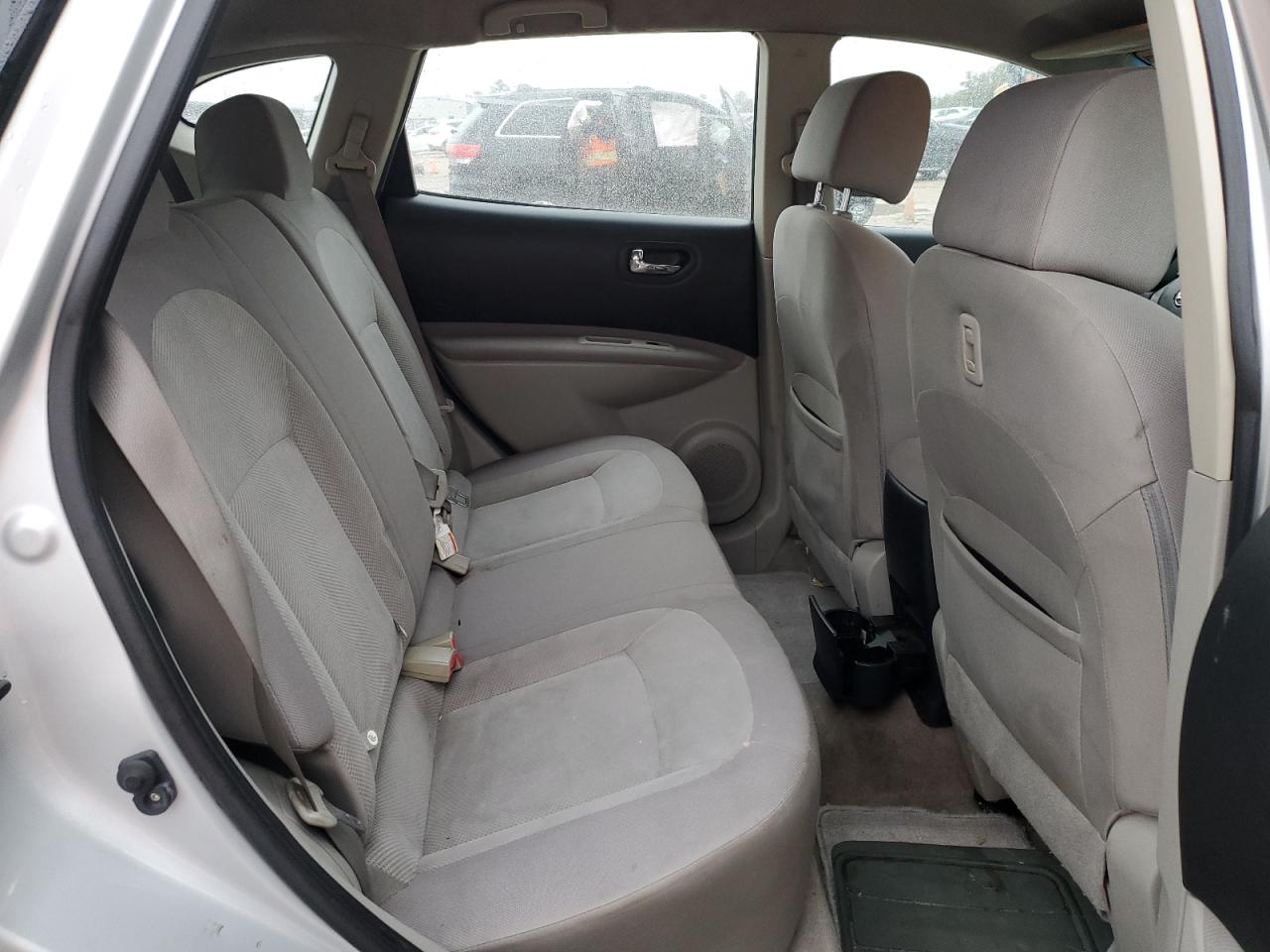 2013 Nissan Rogue - Image 11