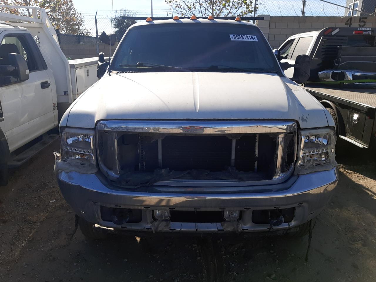 2002 Ford F350 - Image 5