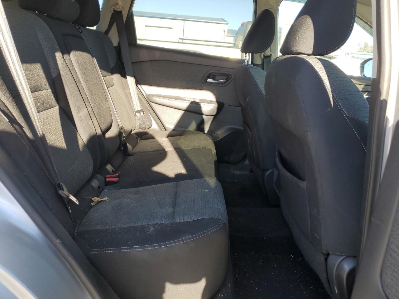 2021 Nissan Rogue - Image 11