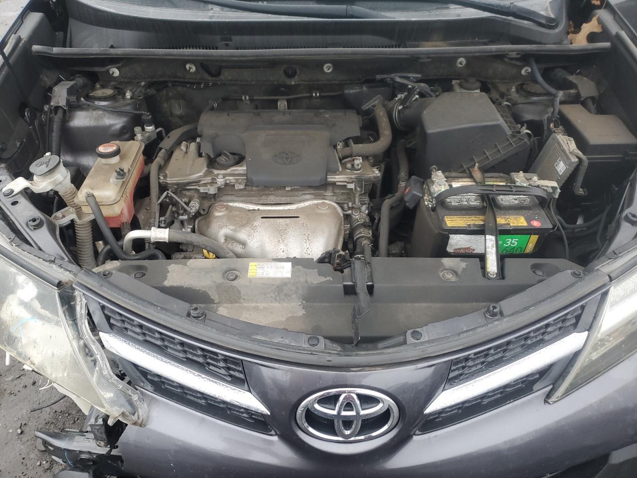 2015 Toyota RAV 4 - Image 12