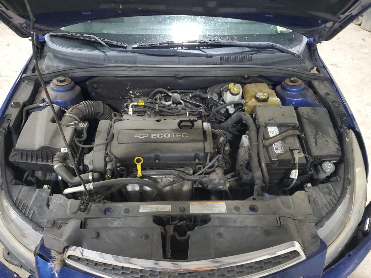 2013 Chevrolet Cruze - Image 11